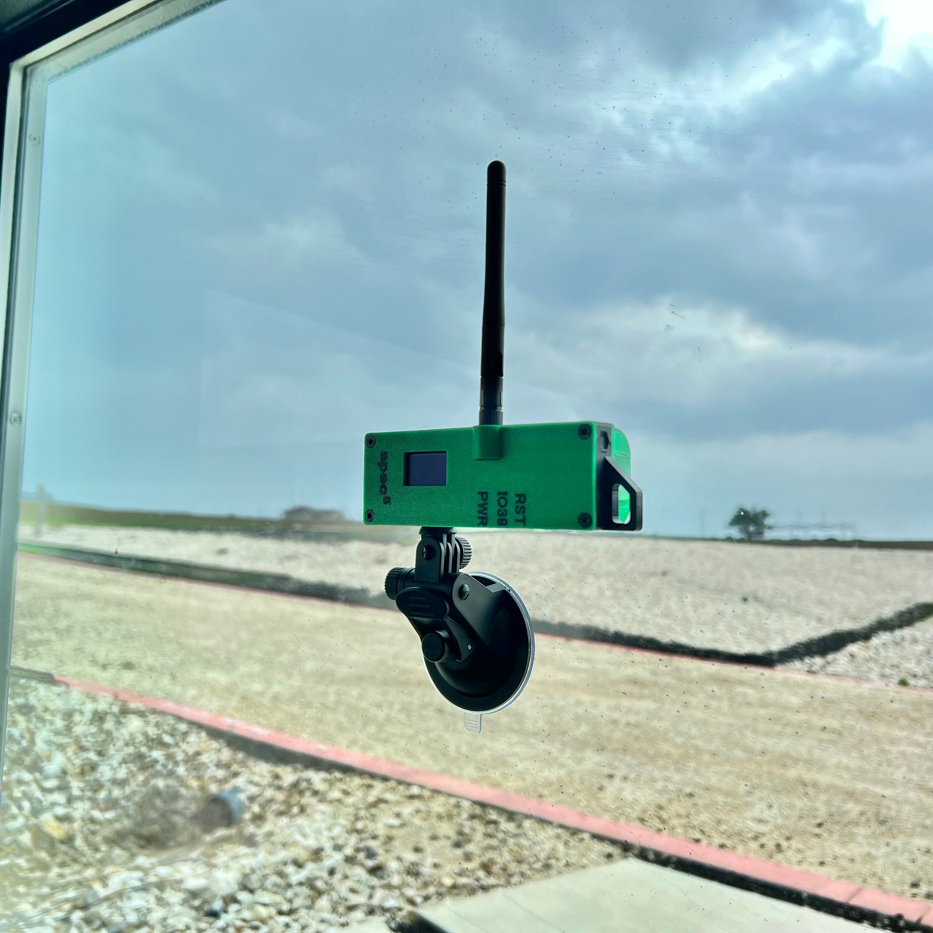 Universal Suction Mount